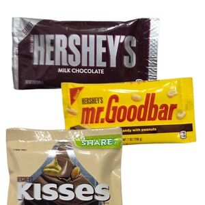 Zuru Mini Brands Food Lot Of 3 Hershey, Mr. Goodbar, Hershey Kisses